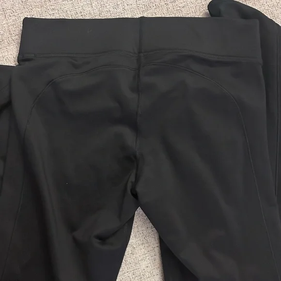 Under Armour Black Activewear - Picture 2 of 6